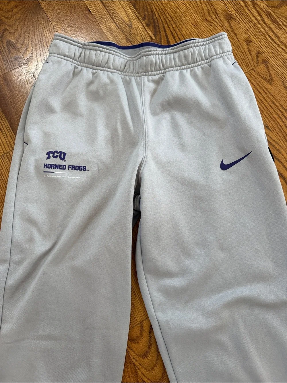 Men’s TCU Horned Frogs Nike Therma-Fit Joggers. Size XS. New without Tags.